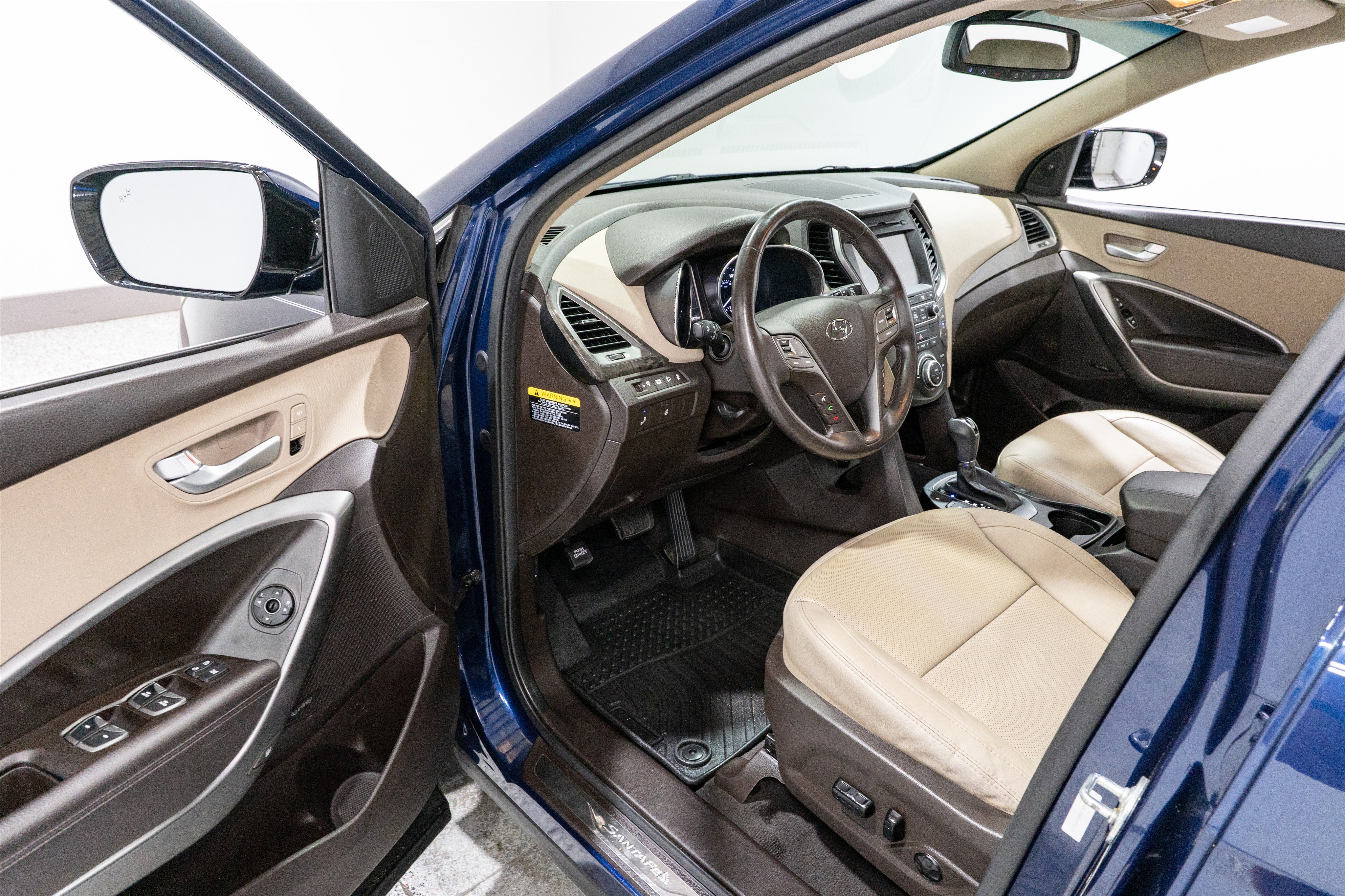 Used 2017 Hyundai Santa Fe Sport FWD image 12