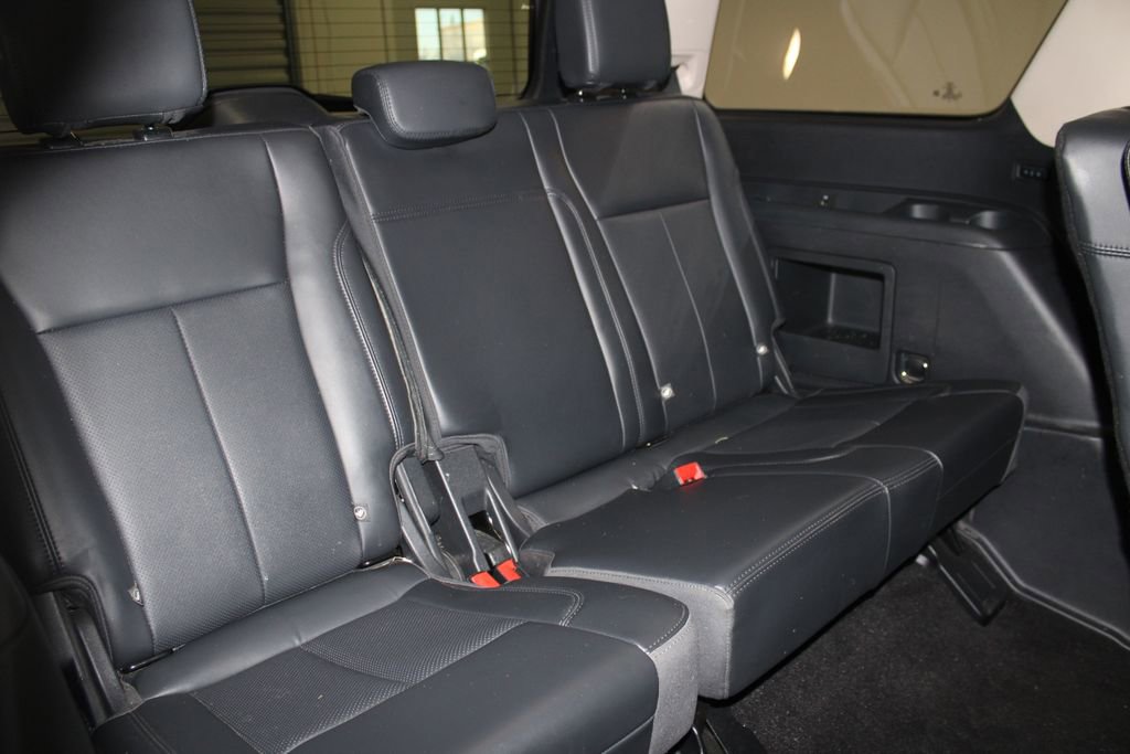 Used 2023 Ford Expedition XLT image 34