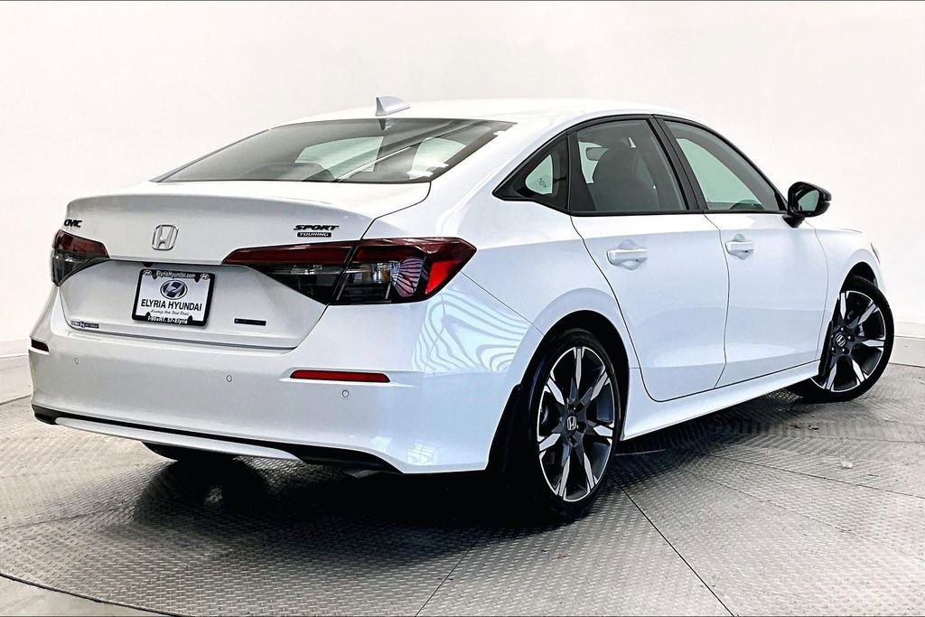 Used 2026 Honda Civic Sport Touring image 2