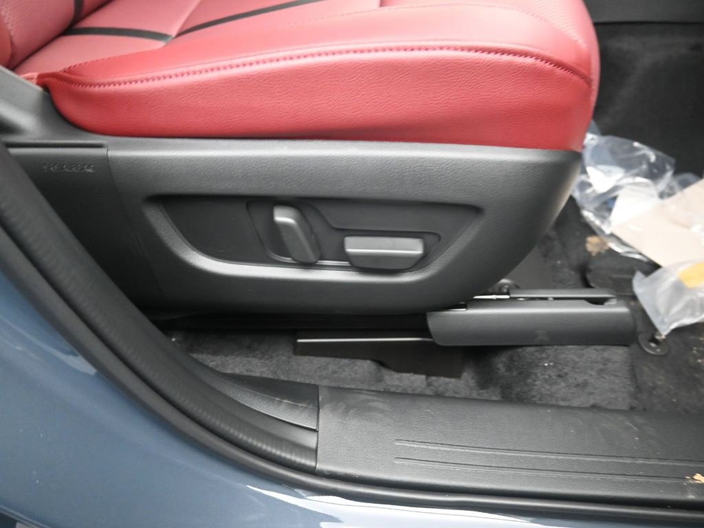 New 2026 MAZDA CX-70 3.3 Turbo w/ Premium Plus Pkg image 18