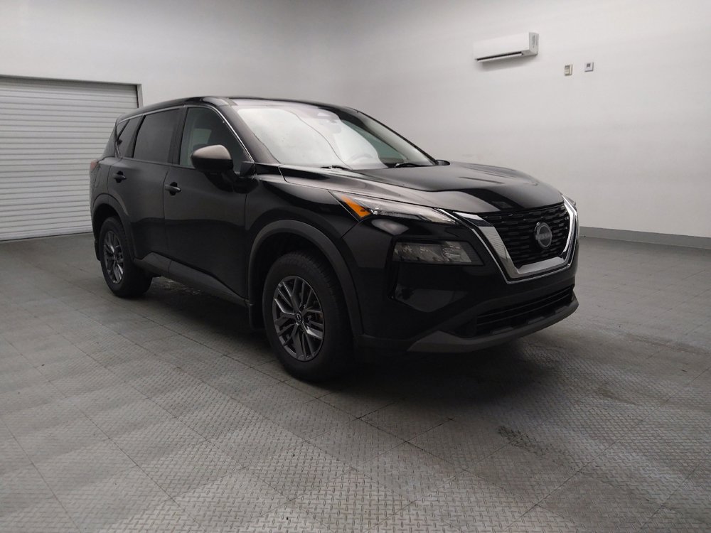 Used 2023 Nissan Rogue S AWD/4WD image 13