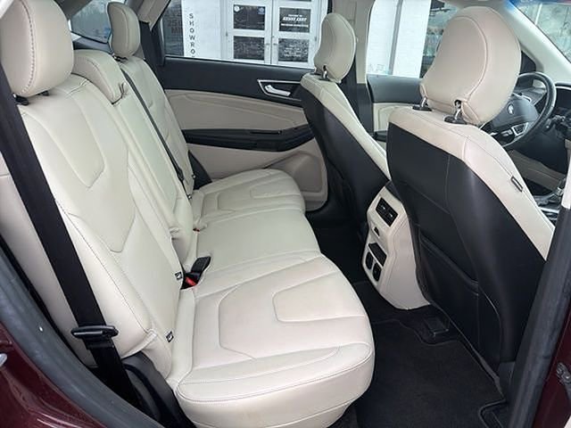 Used 2017 Ford Edge Titanium w/ Equipment Group 301A image 12