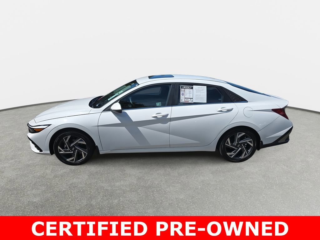 Used 2025 Hyundai Elantra Limited image 8