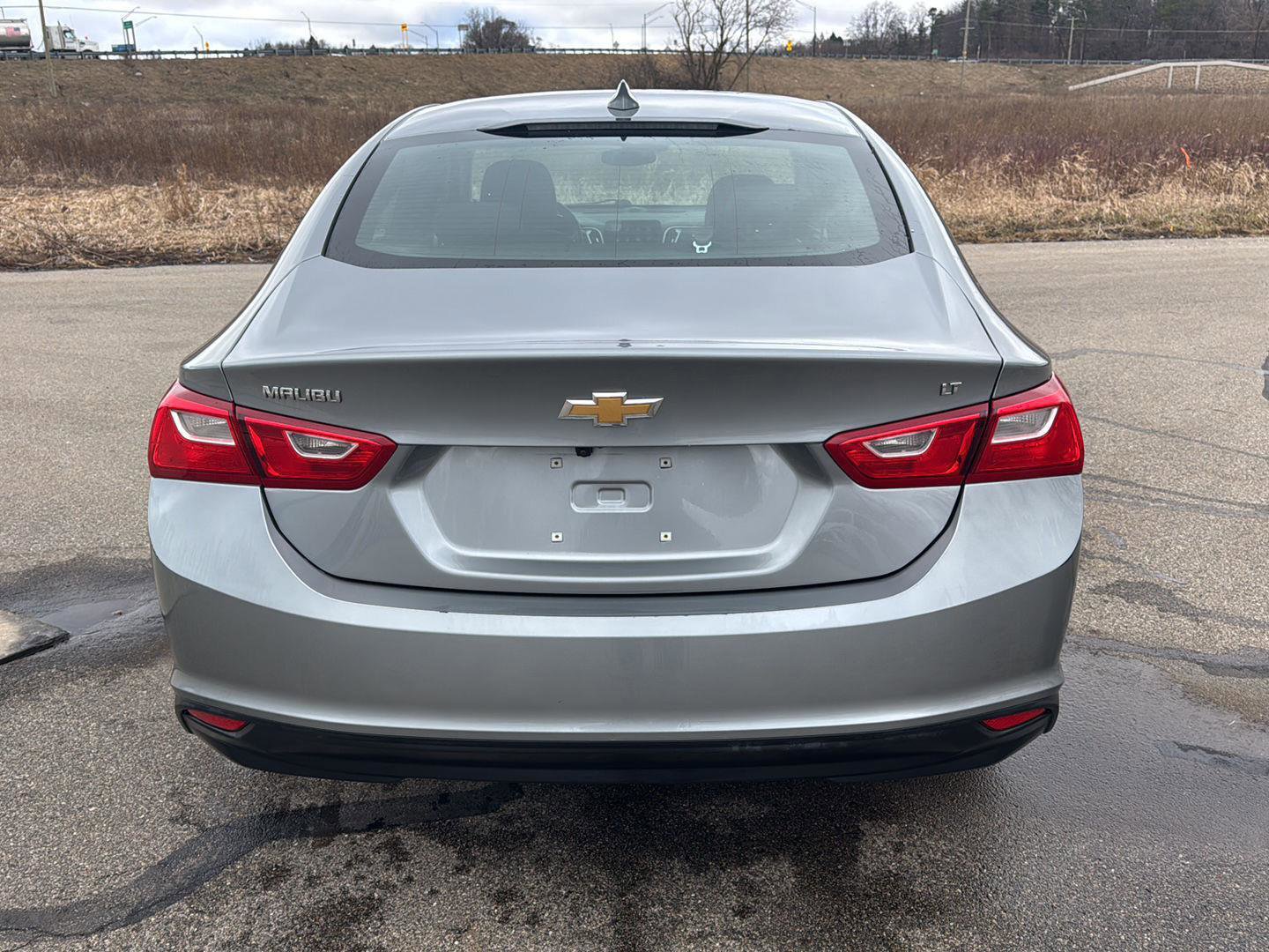 Used 2023 Chevrolet Malibu LT image 4