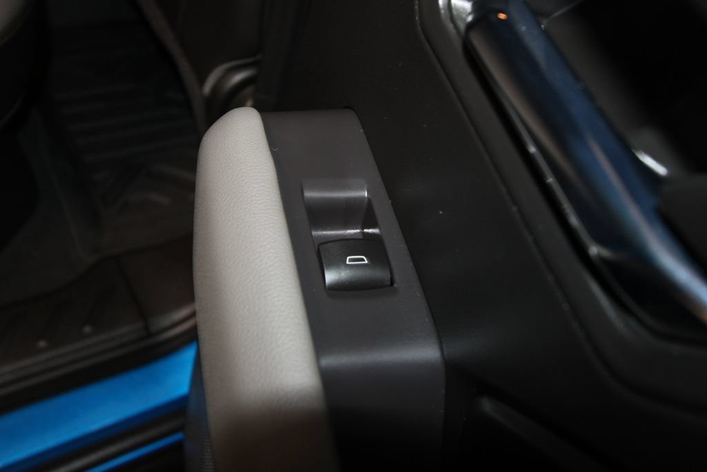 Used 2023 Chevrolet Colorado ZR2 w/ ZR2 Convenience Package III AWD/4WD image 27