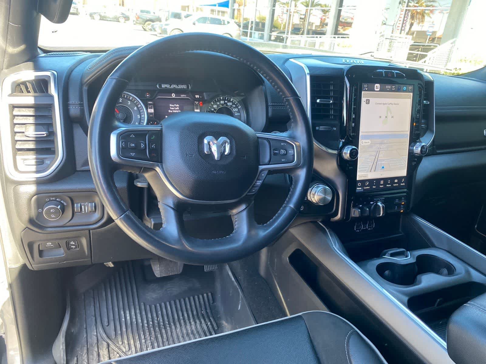 Used 2023 RAM 1500 Laramie AWD/4WD image 10