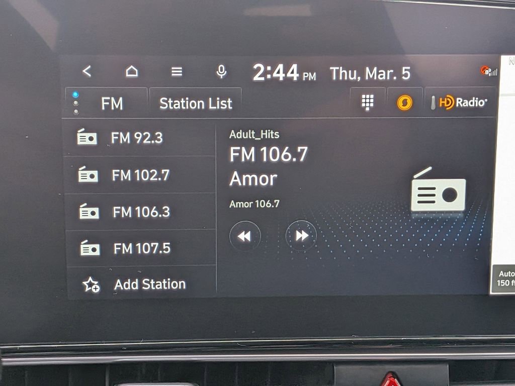 Used 2025 Hyundai Elantra SEL FWD image 16