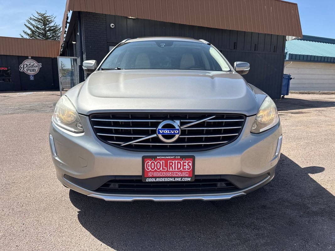 Used 2015 Volvo XC60 T6 w/ Proximity Package image 9