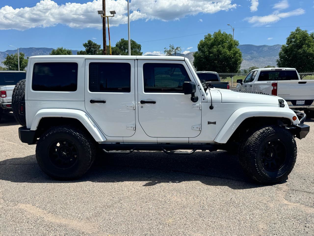 Used 2015 Jeep Wrangler Unlimited Sport w/ Quick Order Package 24S AWD/4WD image 8