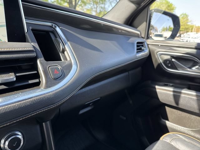 Used 2023 GMC Yukon AT4 w/ AT4 Premium Plus Package AWD/4WD image 30