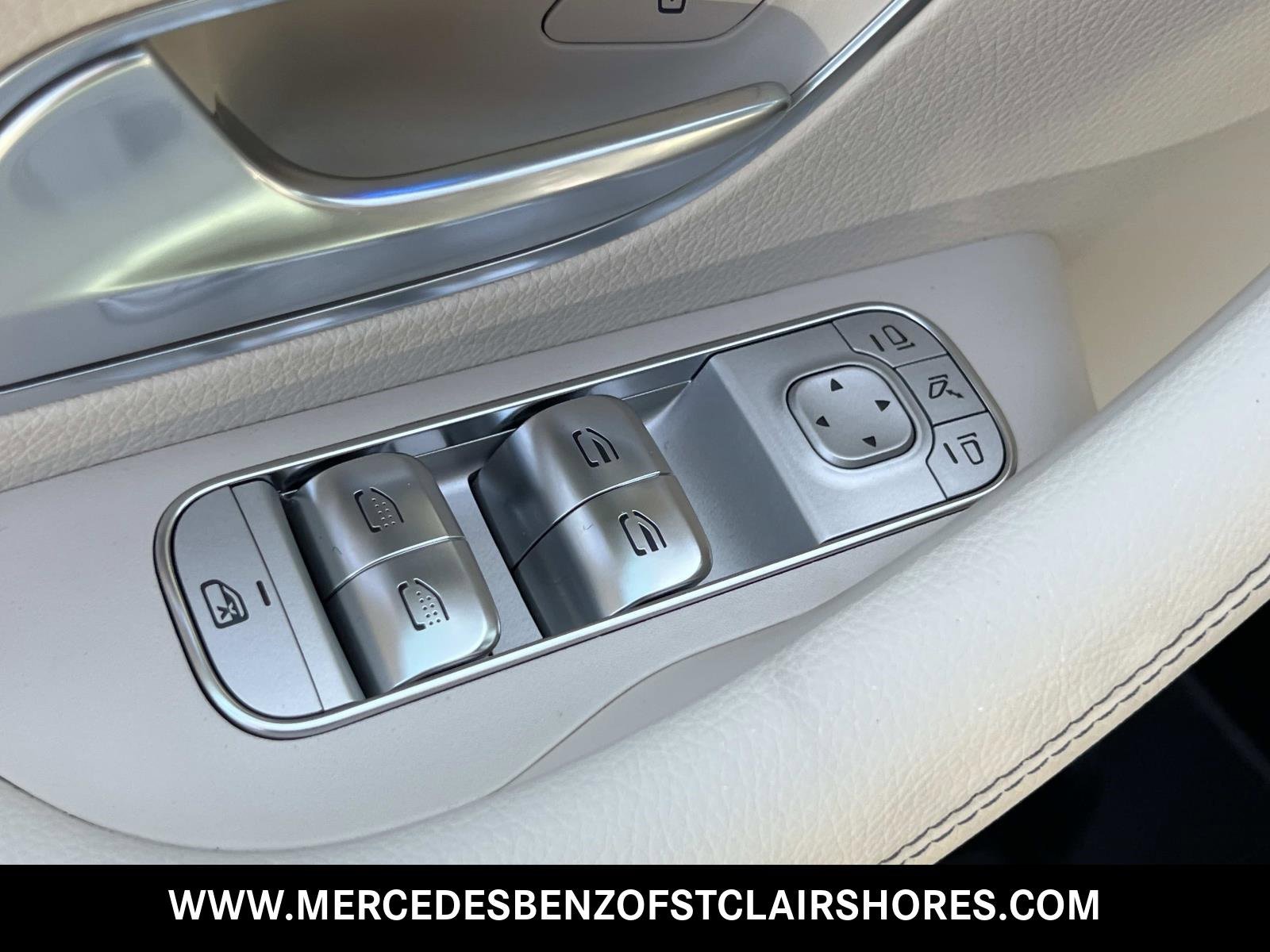 New 2026 Mercedes-Benz GLS 450 4MATIC image 21