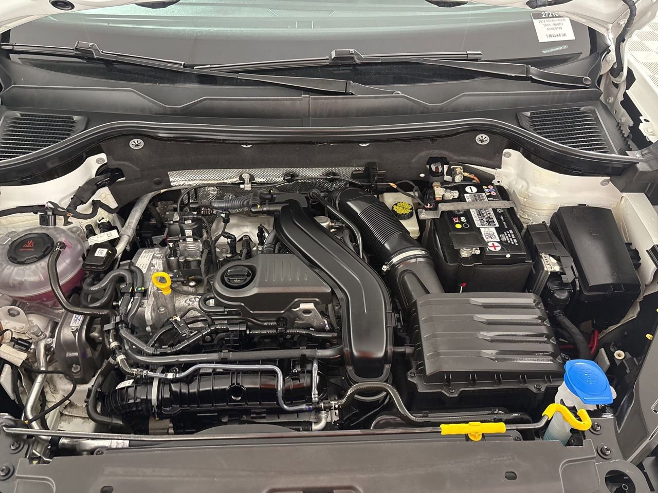 Used 2022 Volkswagen Taos SE w/ Panoramic Sunroof Package image 31