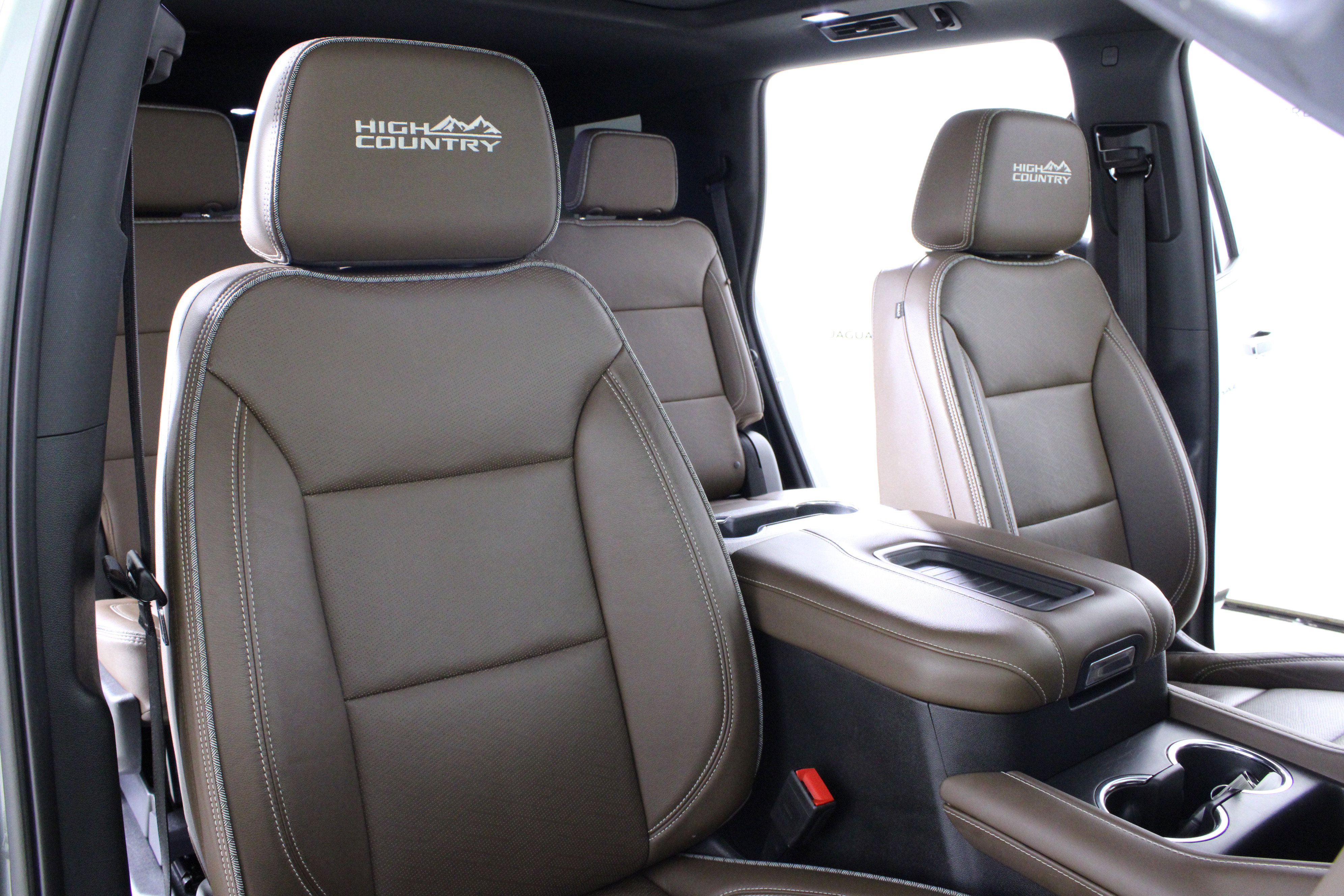 Used 2023 Chevrolet Tahoe High Country w/ Premium Package 2 image 20