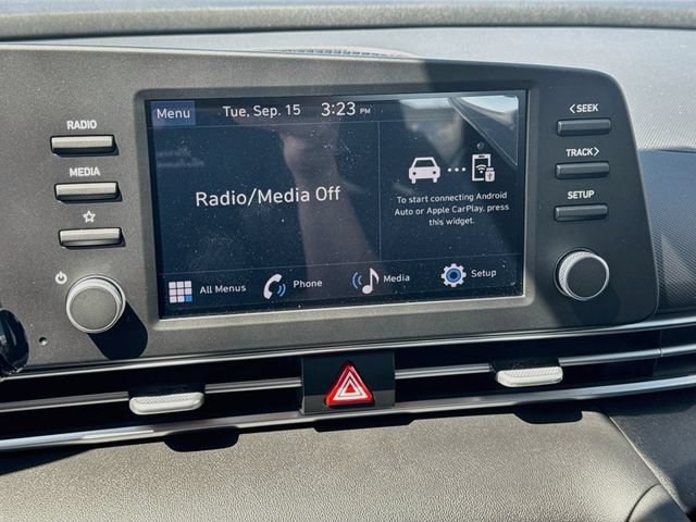 New 2026 Hyundai Elantra SE FWD image 18