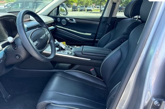 Used 2023 Genesis GV80 3.5T Advanced + AWD/4WD image 3