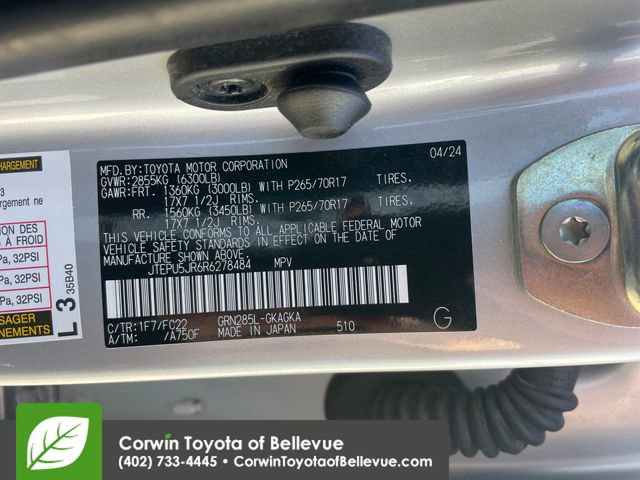 Certified 2024 Toyota 4Runner TRD Off-Road AWD/4WD image 23