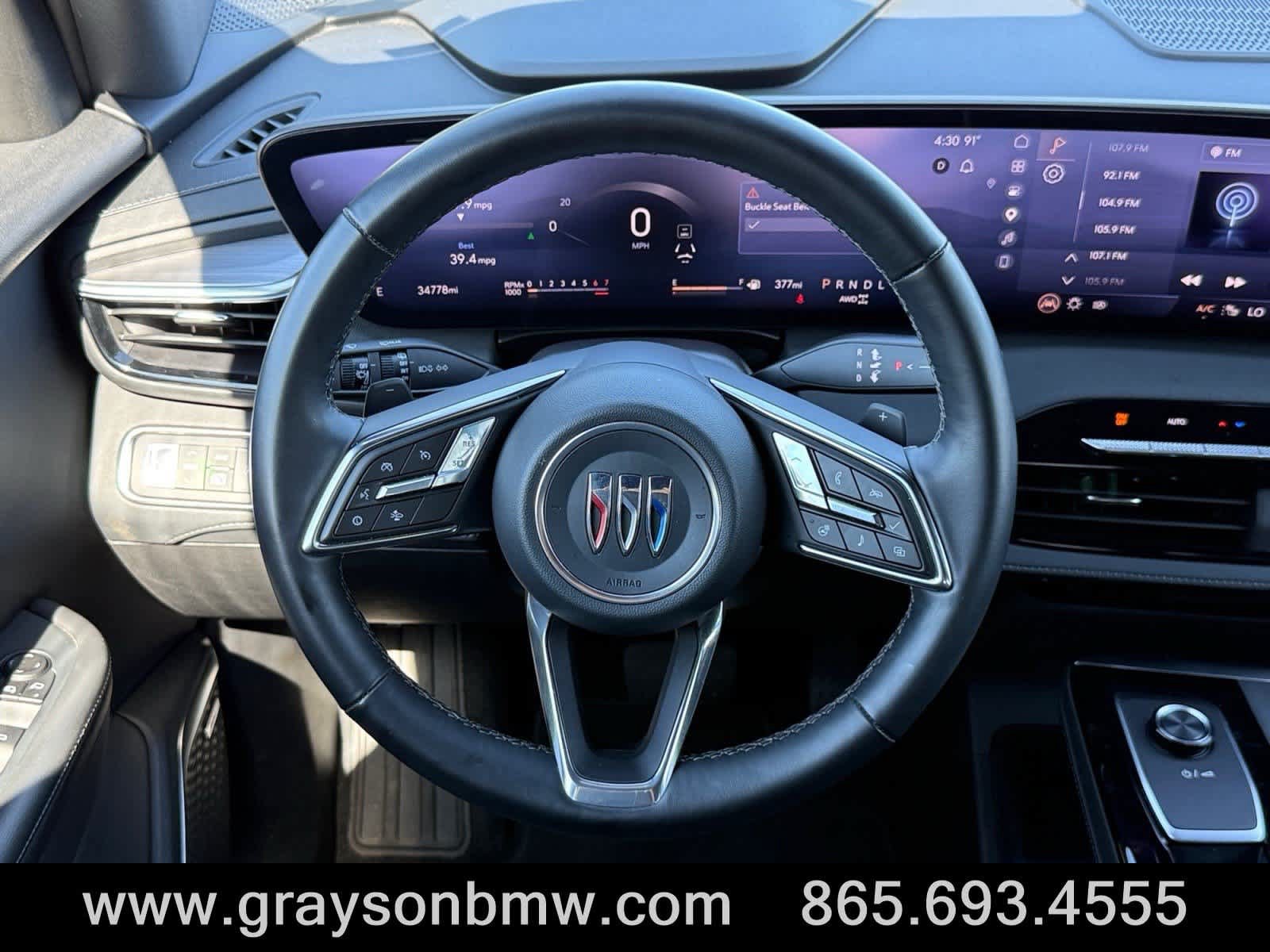 Used 2025 Buick Enclave Preferred AWD/4WD image 20