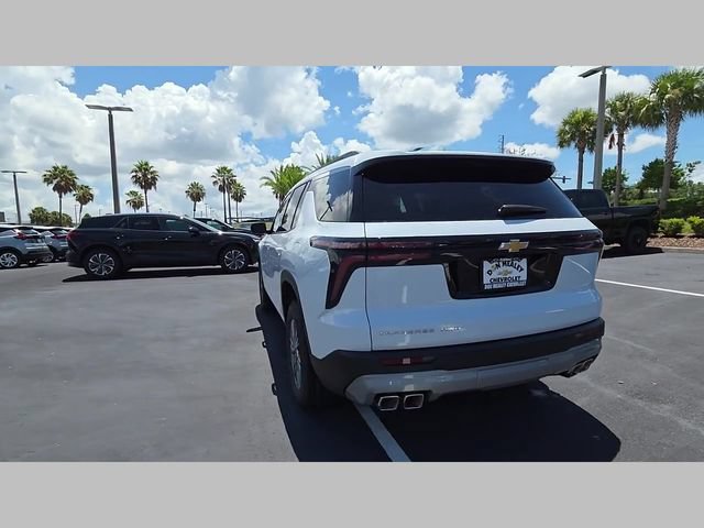 New 2026 Chevrolet Traverse LT w/ Driver Confidence Package AWD/4WD image 20