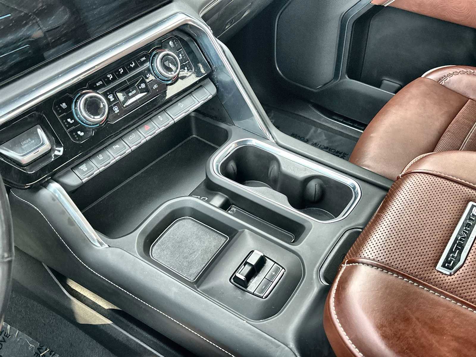 Used 2024 GMC Sierra 3500 Denali Ultimate image 22