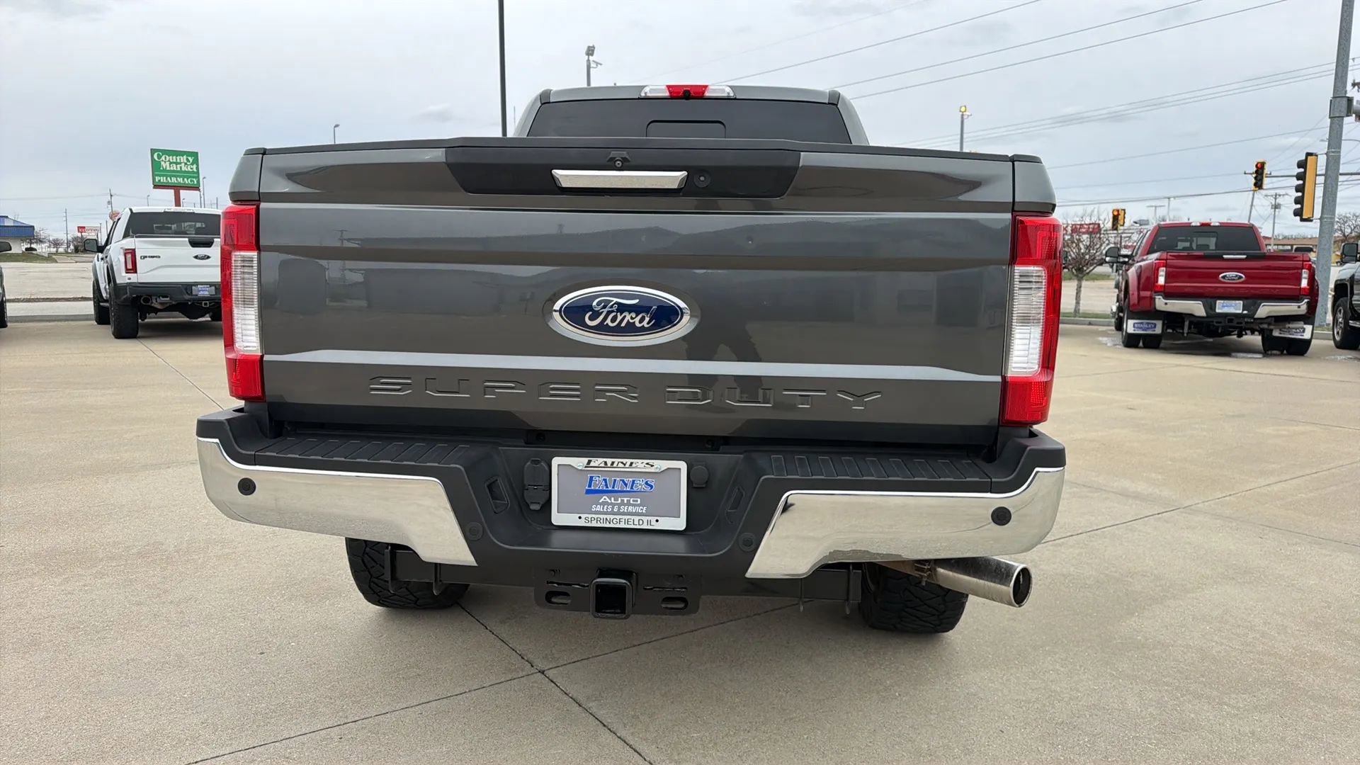 Used 2019 Ford F250 Lariat w/ Chrome Package image 19