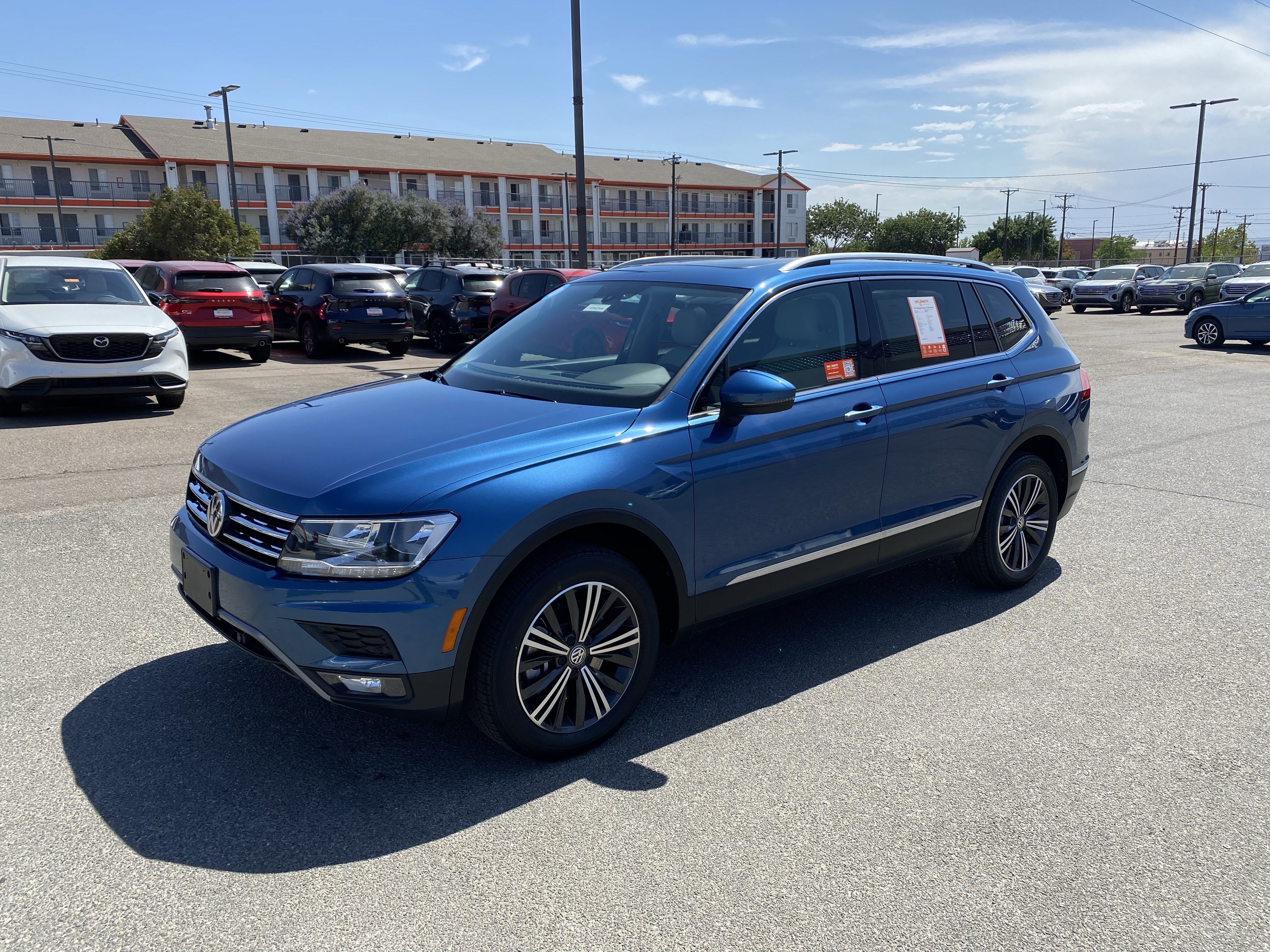 Used 2019 Volkswagen Tiguan SEL AWD/4WD image 50