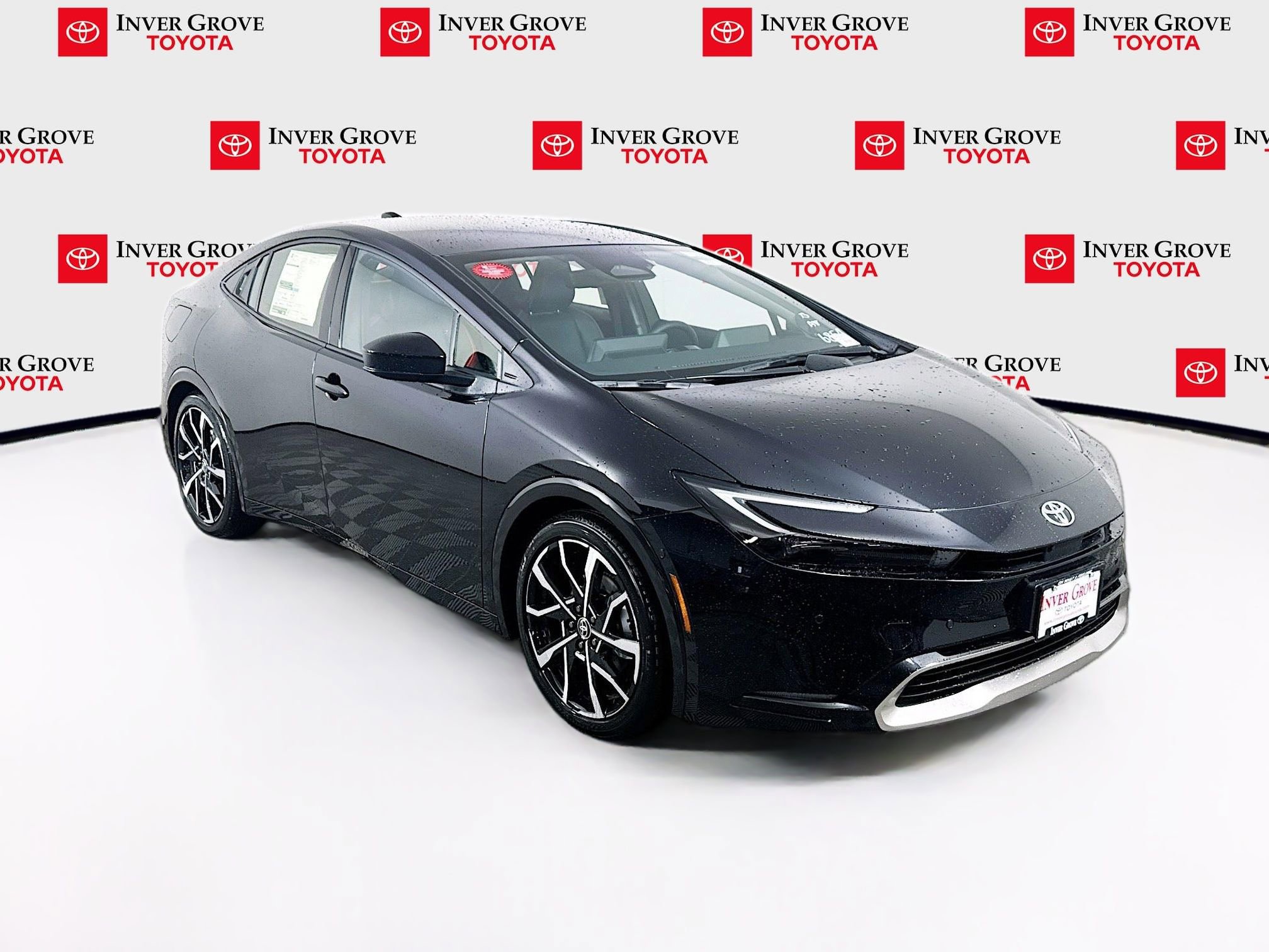 New 2026 Toyota Prius Plug-In Hybrid FWD image 3