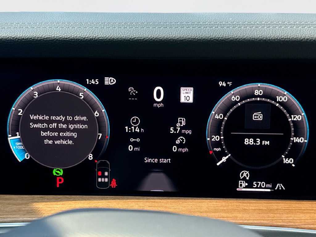 New 2026 Volkswagen Tiguan SEL R-Line AWD/4WD image 10