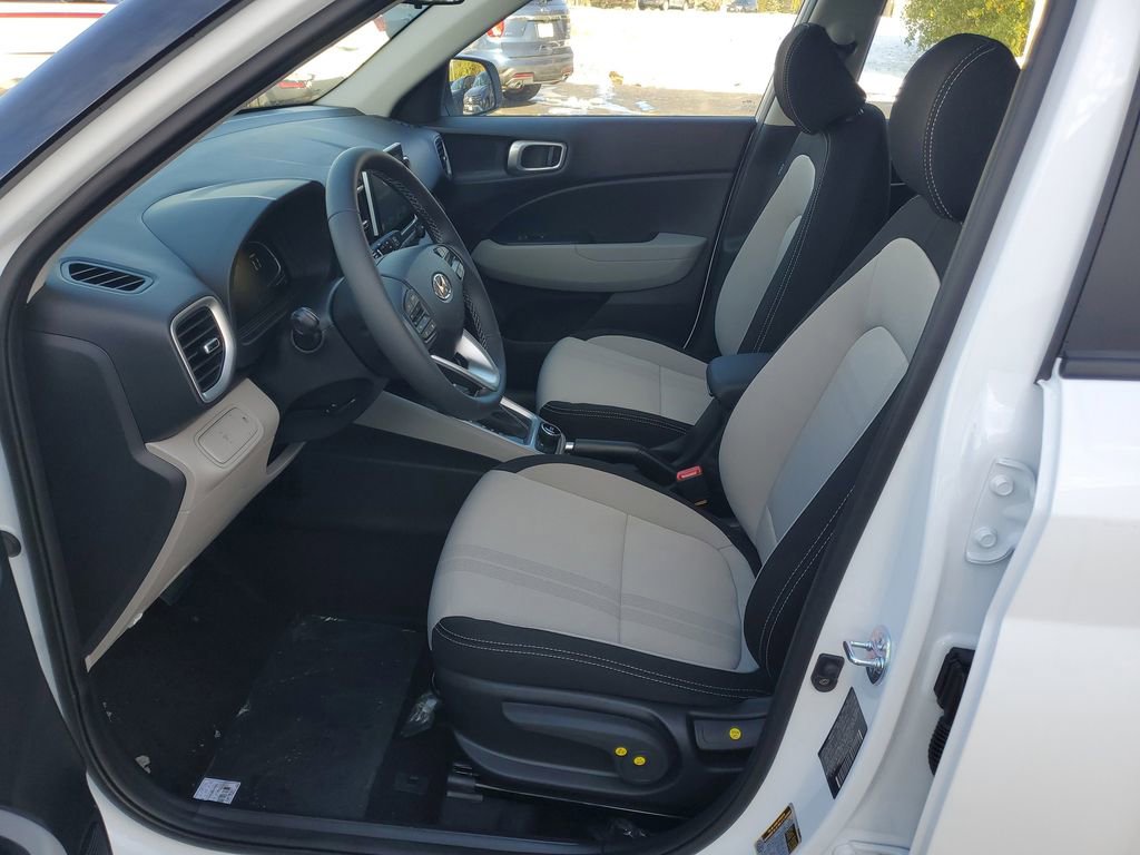 New 2026 Hyundai Venue SEL image 11