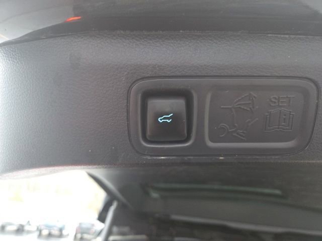 Used 2023 Ford Expedition Max Limited image 40