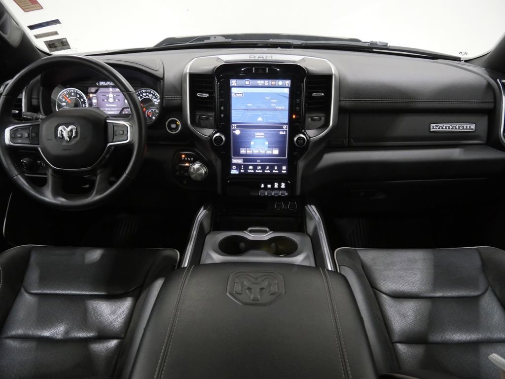 Used 2023 RAM 1500 Laramie AWD/4WD image 10