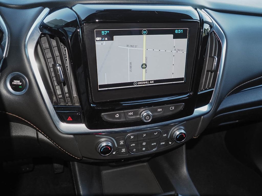 Used 2019 Chevrolet Traverse LT w/ LT Premium Package AWD/4WD image 11