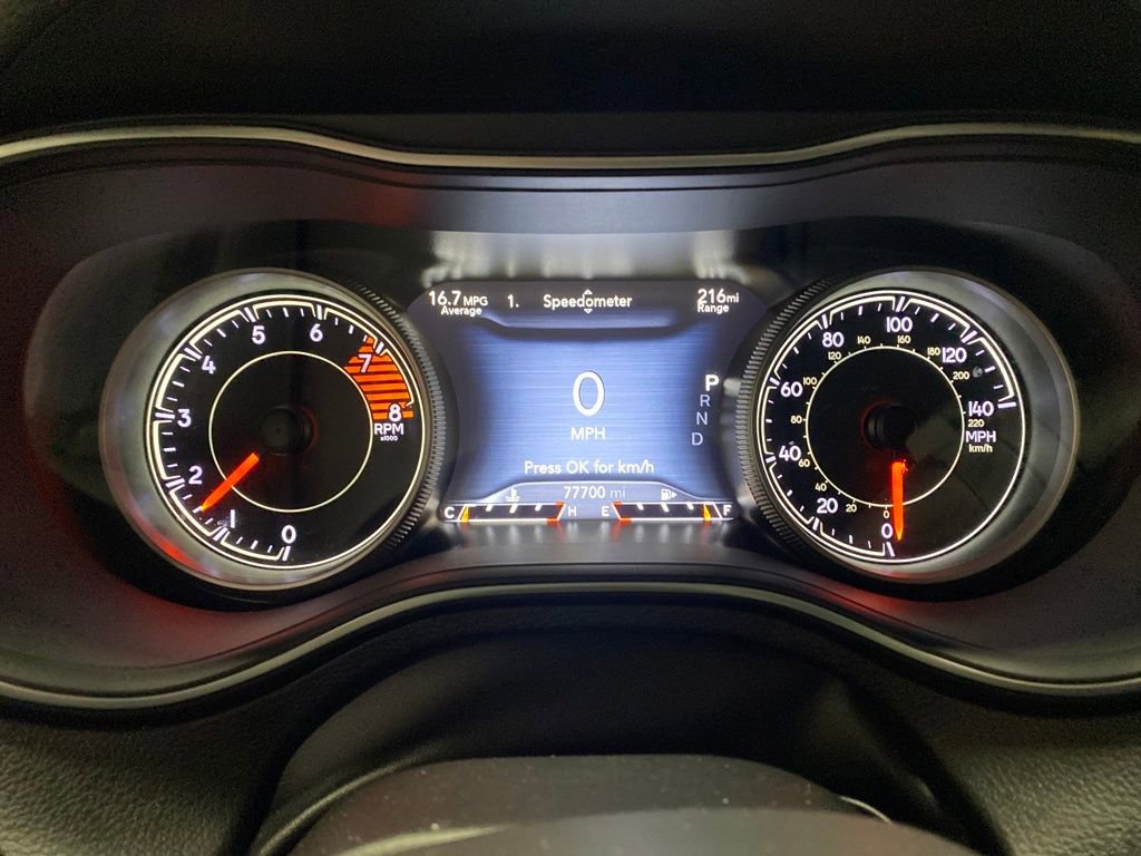 Used 2019 Jeep Cherokee Limited image 30