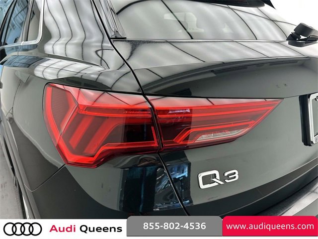 Used 2021 Audi Q3 2.0T Premium w/ Convenience Package image 9
