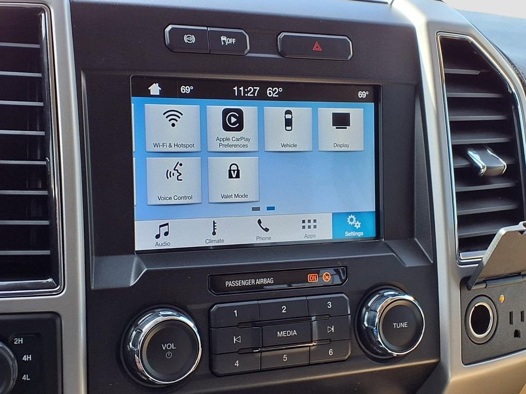 Used 2019 Ford F250 Lariat w/ Chrome Package image 11