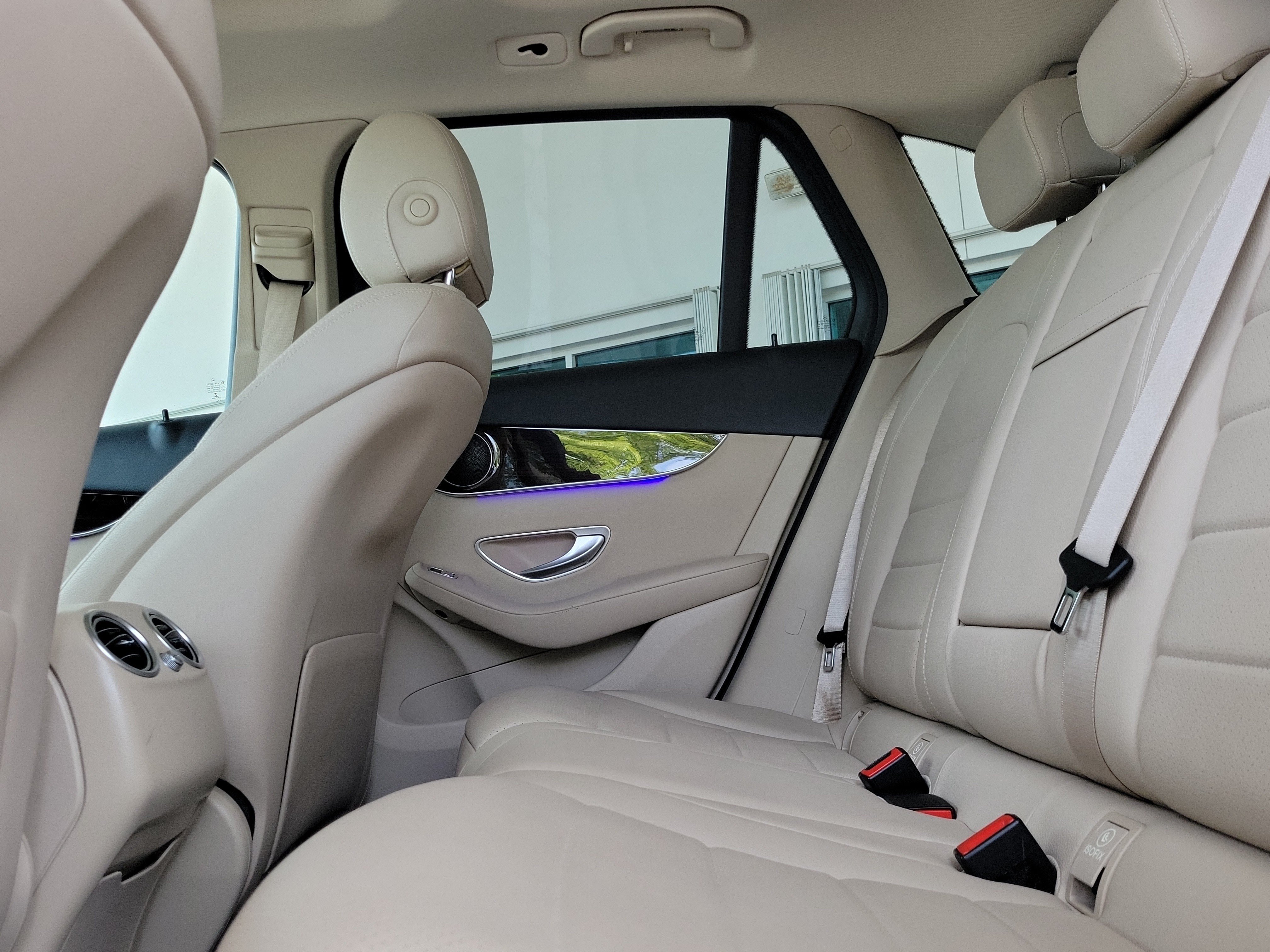 Used 2022 Mercedes-Benz GLC 300 image 11