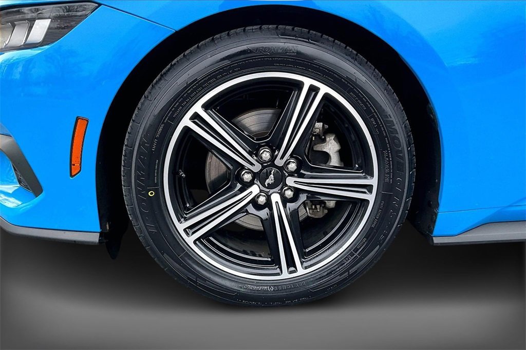 Used 2024 Ford Mustang Premium image 30