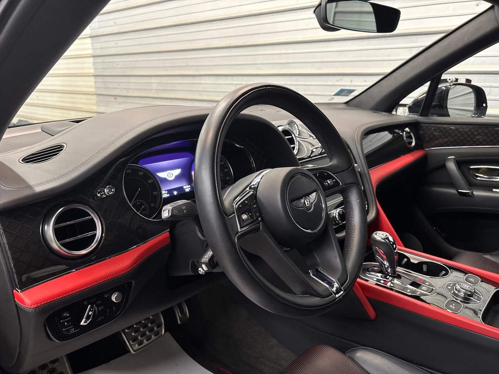 Used 2020 Bentley Bentayga AWD/4WD image 12