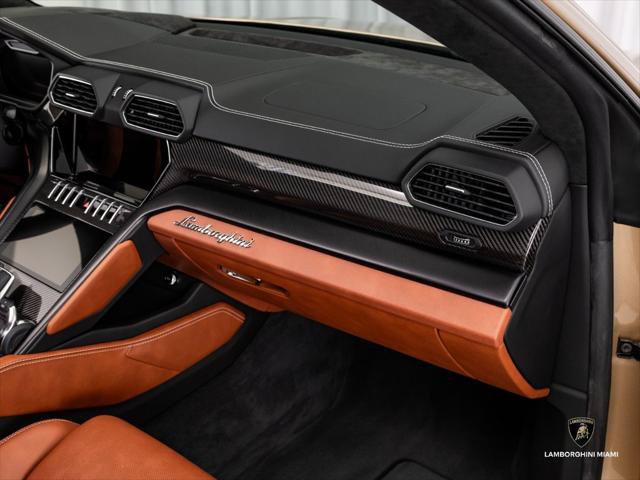 Used 2024 Lamborghini Urus S AWD/4WD image 40
