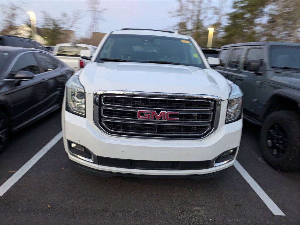 Used 2017 GMC Yukon SLT image 2