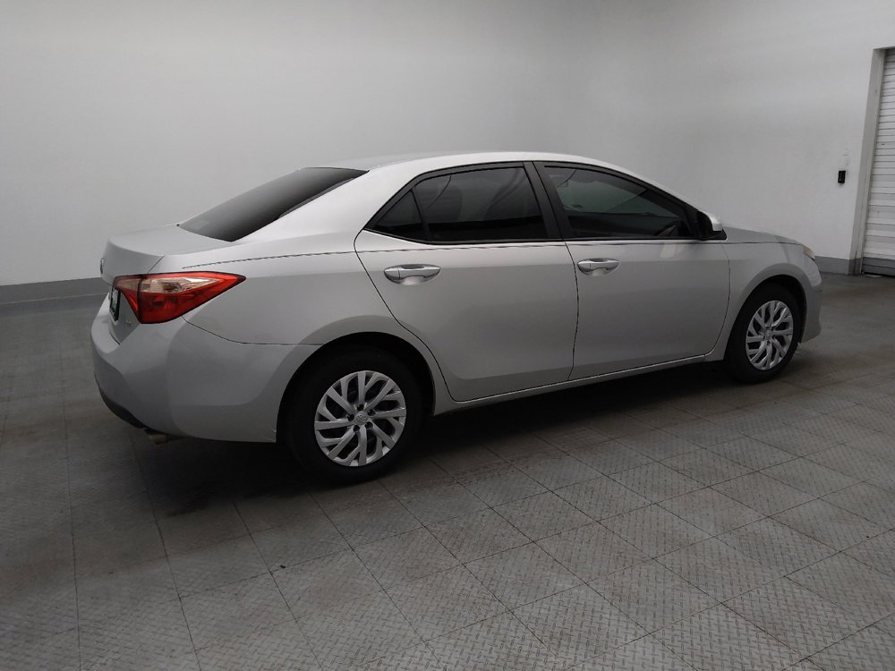 Used 2019 Toyota Corolla LE image 10