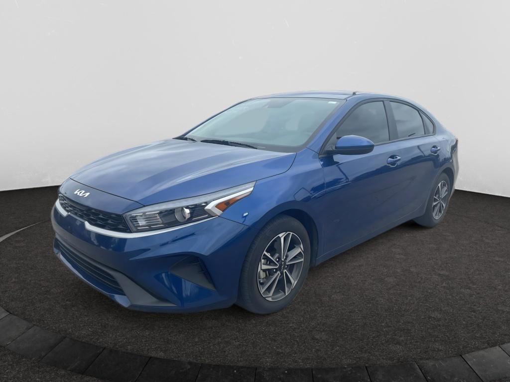 Used 2024 Kia Forte LXS image 1