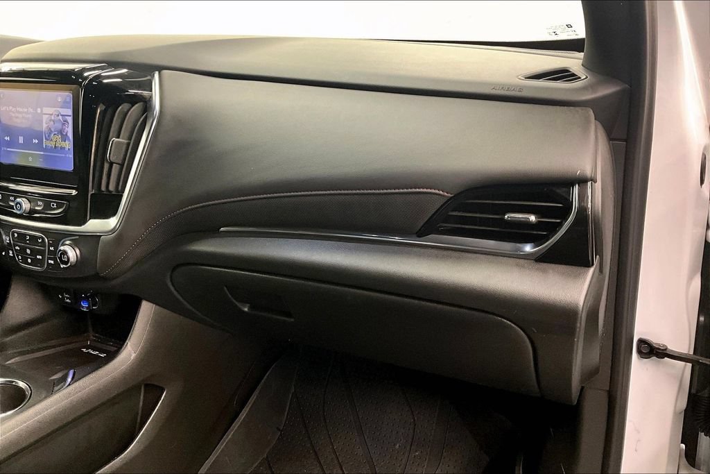 Used 2023 Chevrolet Traverse RS w/ LPO, Floor Liner Package AWD/4WD image 15