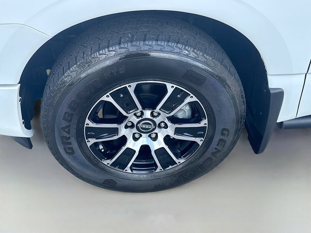 Certified 2024 Nissan Titan SV w/ SV Convenience Package RWD image 31