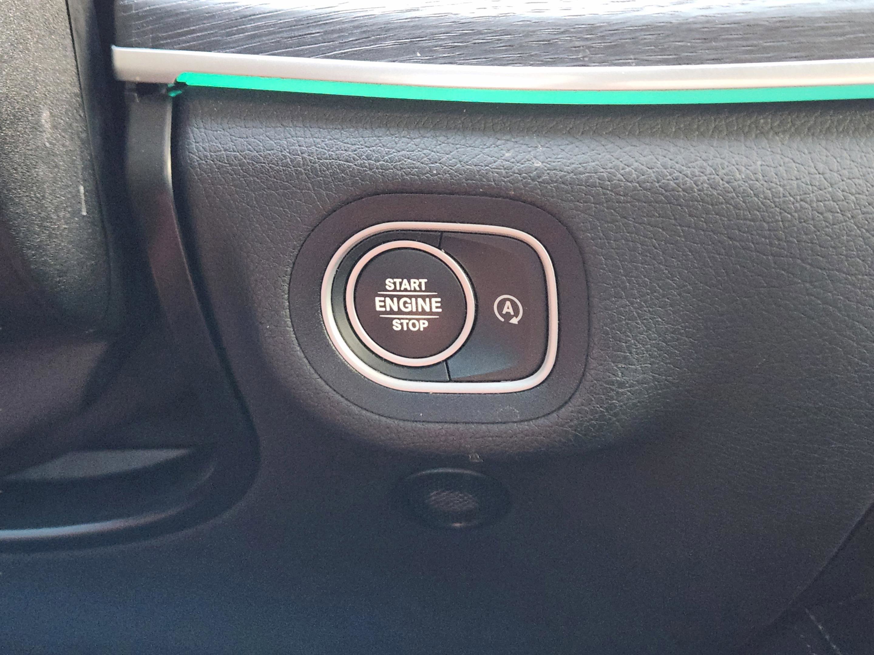 Used 2023 Mercedes-Benz GLS 450 4MATIC image 14