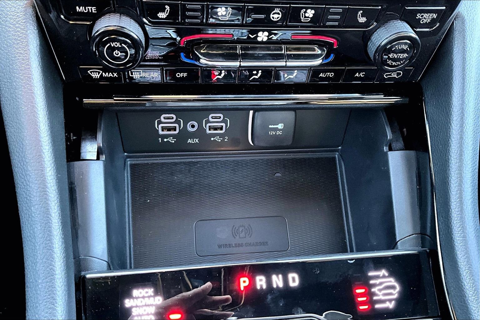 New 2025 Jeep Grand Cherokee Overland w/ Adv Protech Group III image 21