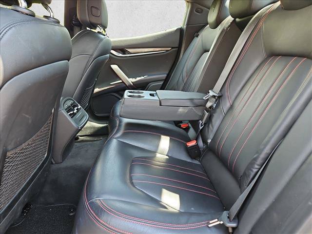Used 2021 Maserati Ghibli S RWD image 20