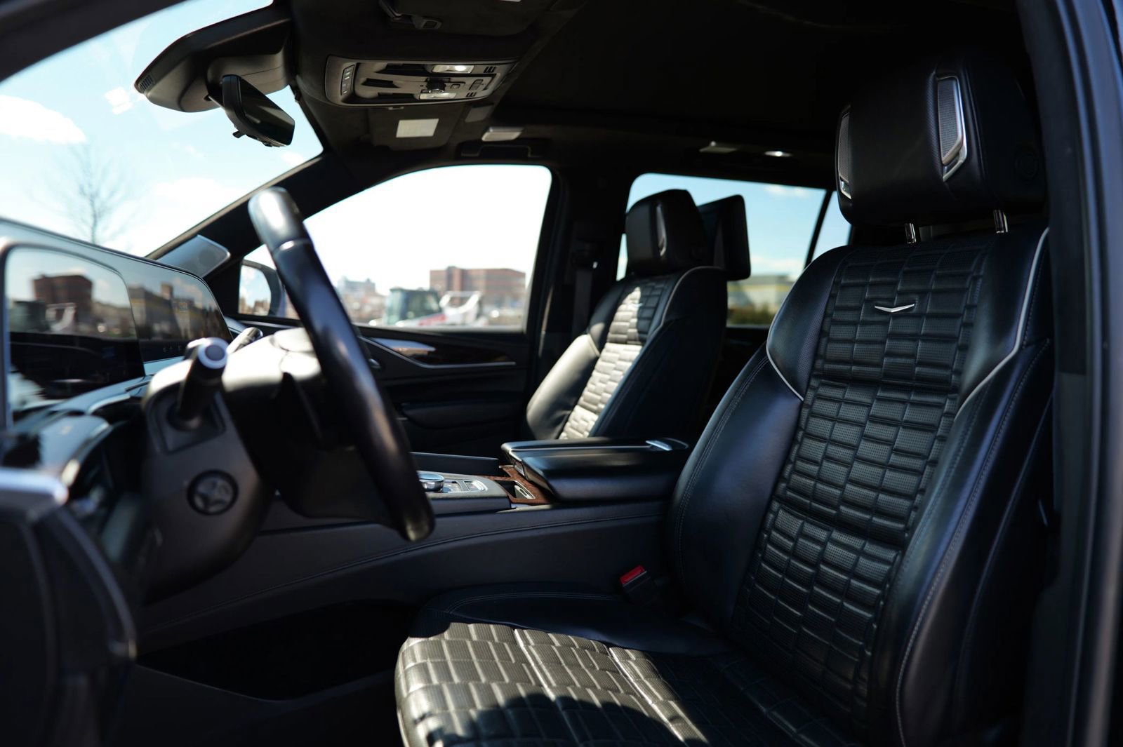 Used 2022 Cadillac Escalade ESV Sport Platinum image 19