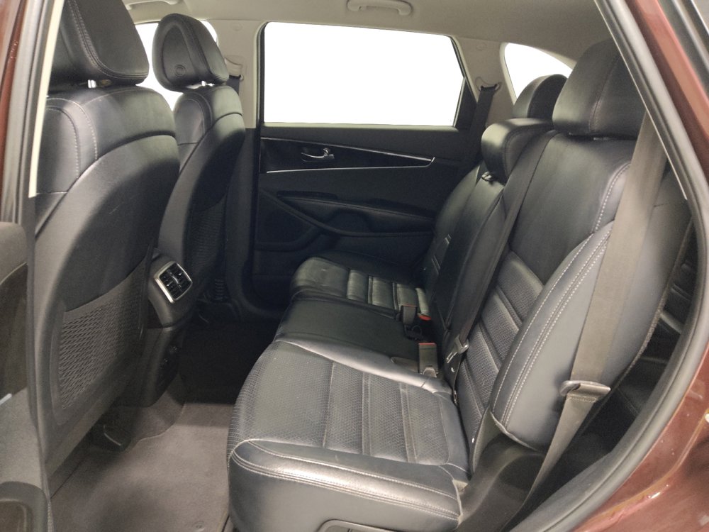 Used 2016 Kia Sorento EX image 18