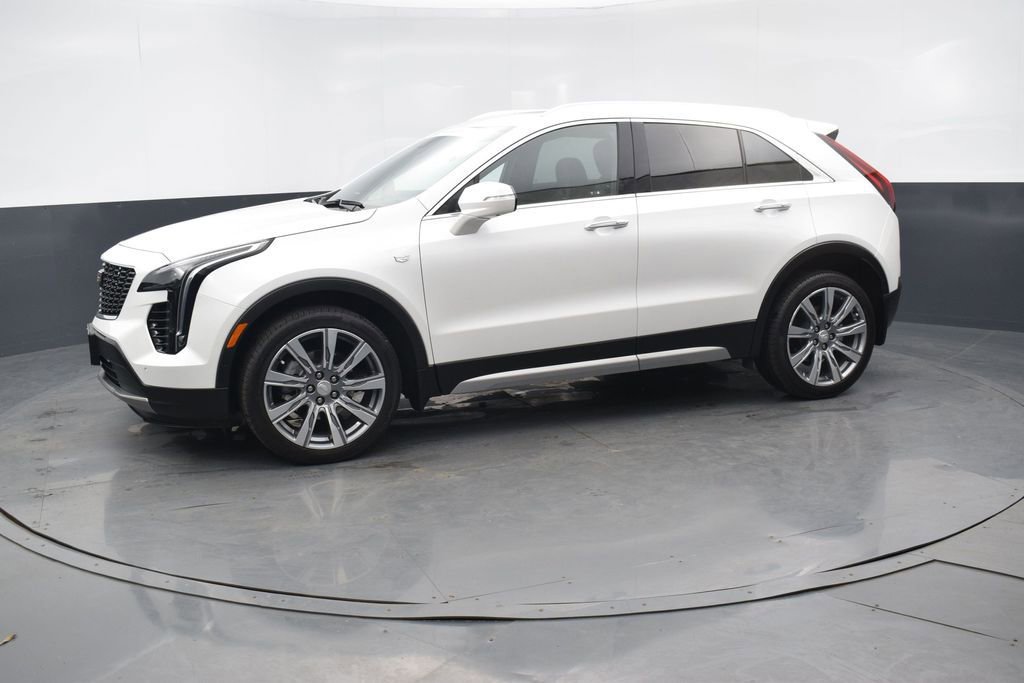 Certified 2023 Cadillac XT4 Premium Luxury w/ Technology Package AWD/4WD image 2