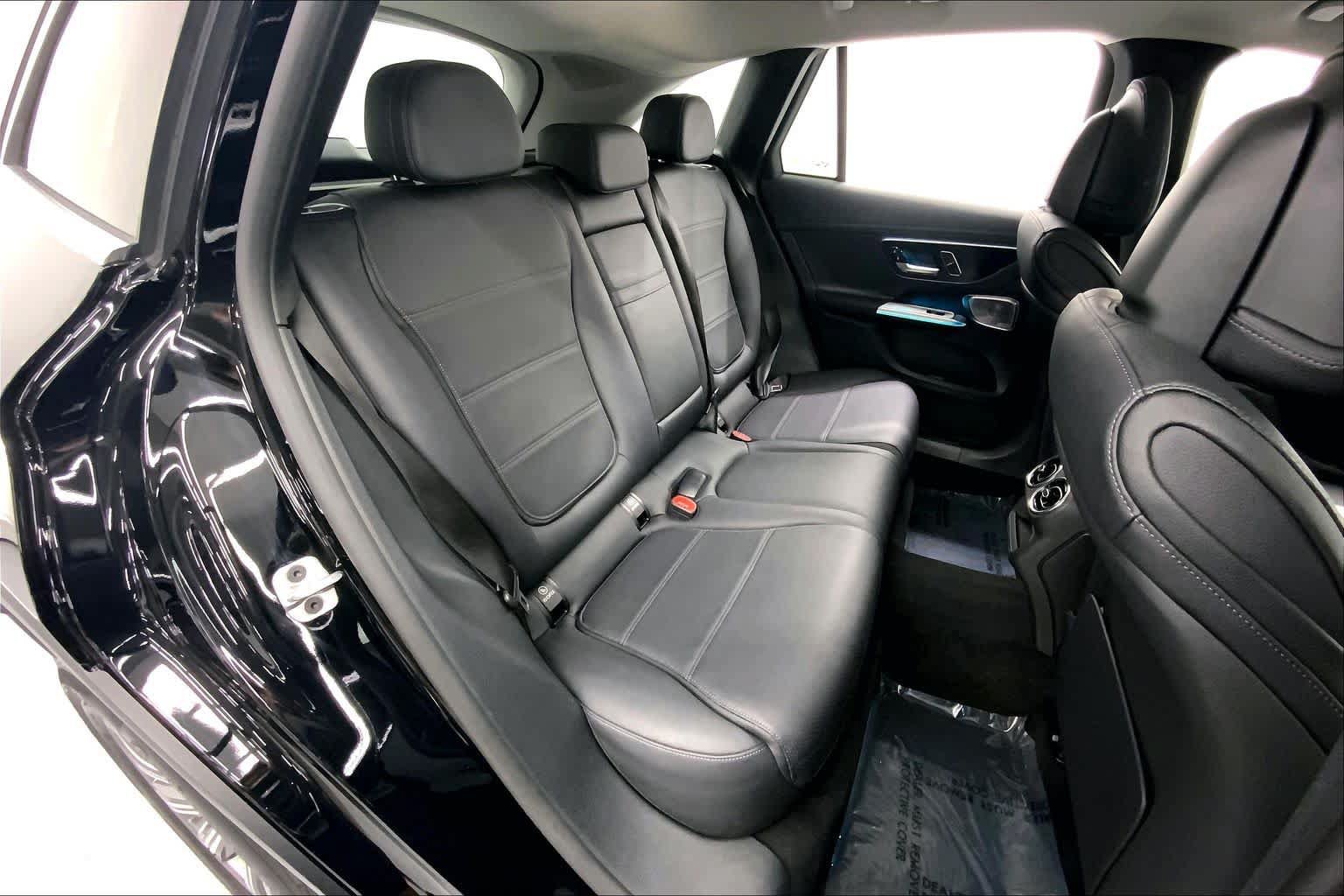 Used 2023 Mercedes-Benz GLC 300 image 14